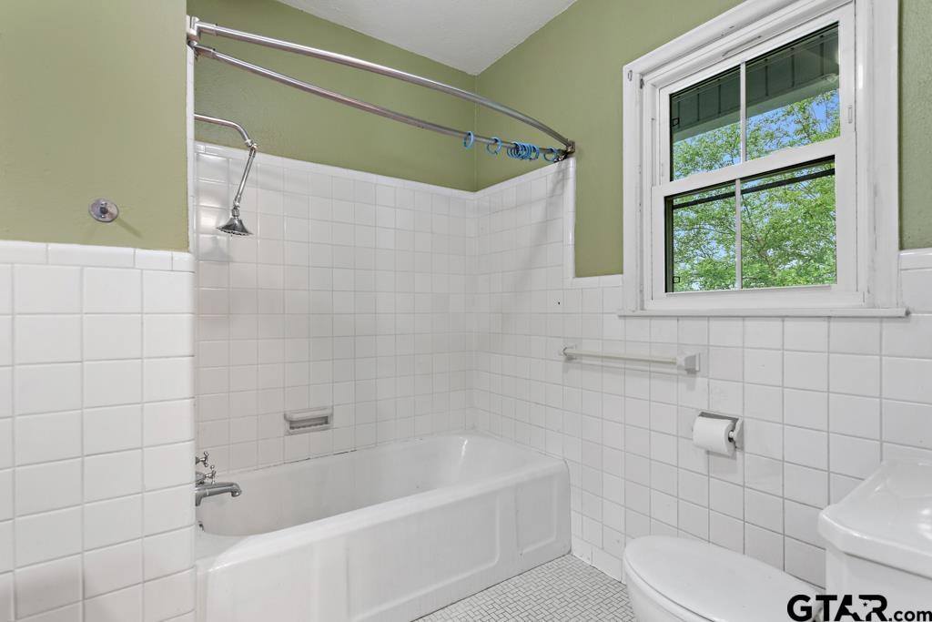 2318 S Chilton Ave, Tyler, TX 75701