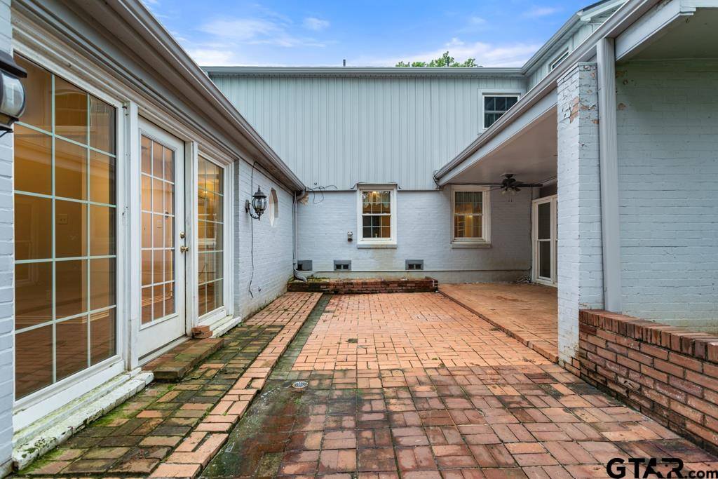 2318 S Chilton Ave, Tyler, TX 75701