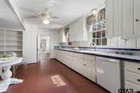 2318 S Chilton Ave, Tyler, TX 75701