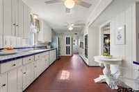 2318 S Chilton Ave, Tyler, TX 75701