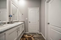 901 6530 Road, Montrose, CO 81401