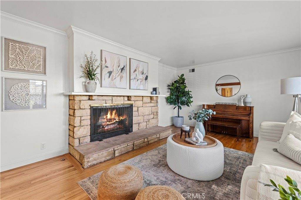 2135 Tondolea Lane, La Canada Flintridge, CA 91011