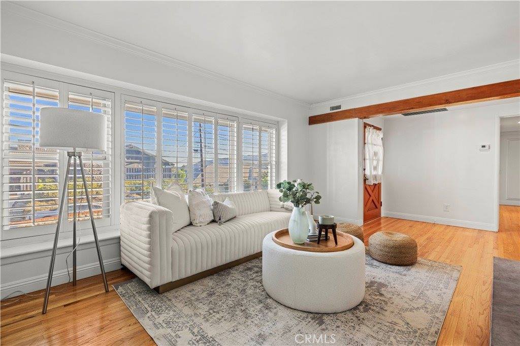 2135 Tondolea Lane, La Canada Flintridge, CA 91011