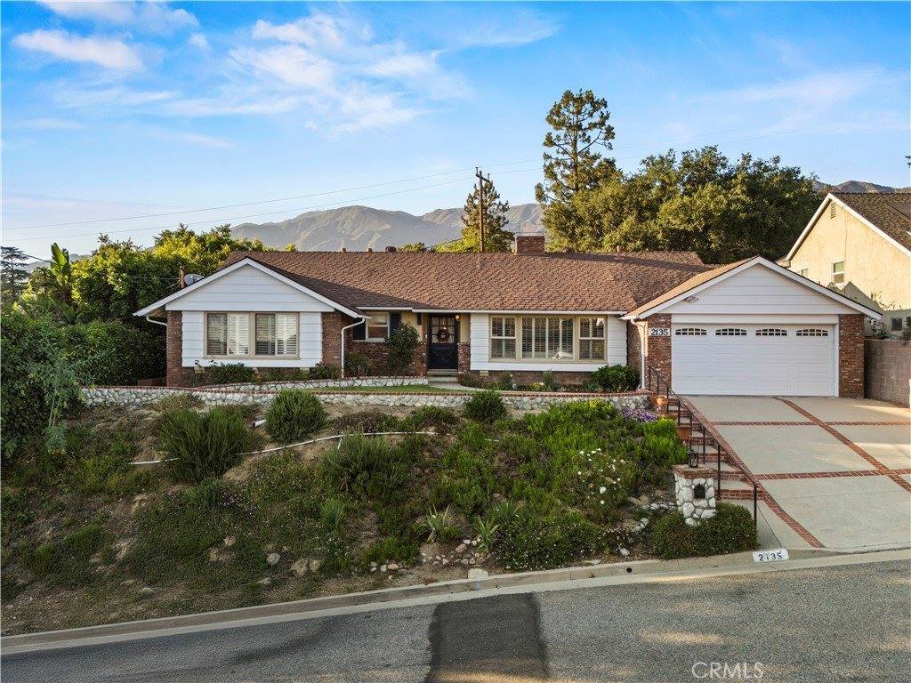 2135 Tondolea Lane, La Canada Flintridge, CA 91011