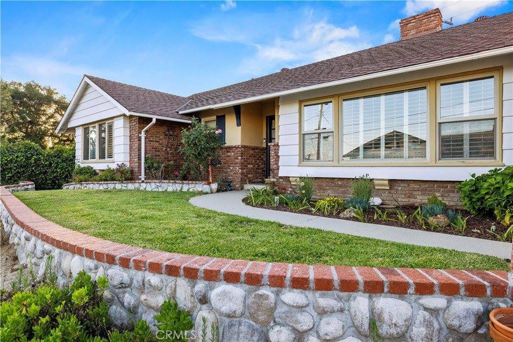 2135 Tondolea Lane, La Canada Flintridge, CA 91011