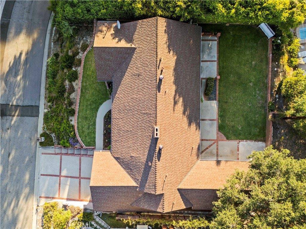 2135 Tondolea Lane, La Canada Flintridge, CA 91011