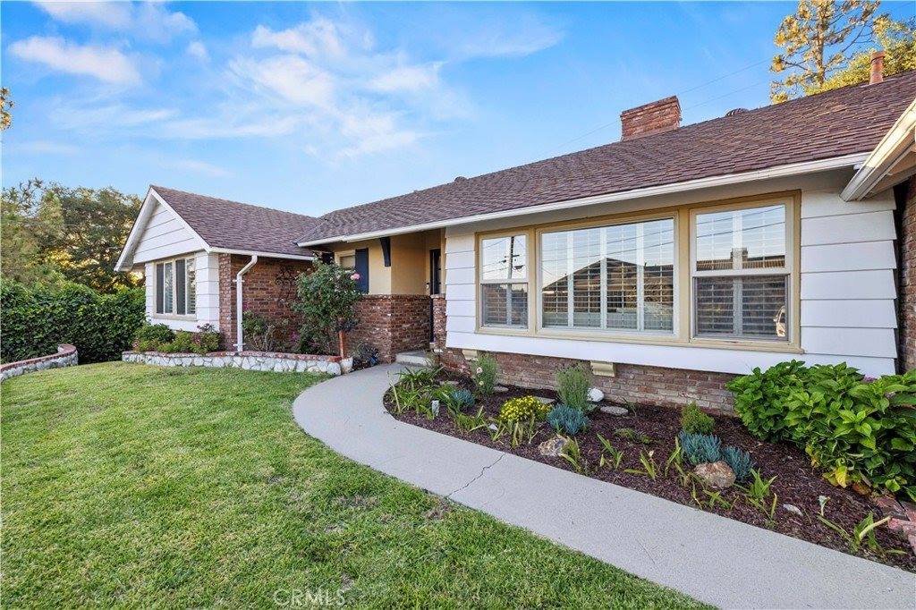 2135 Tondolea Lane, La Canada Flintridge, CA 91011