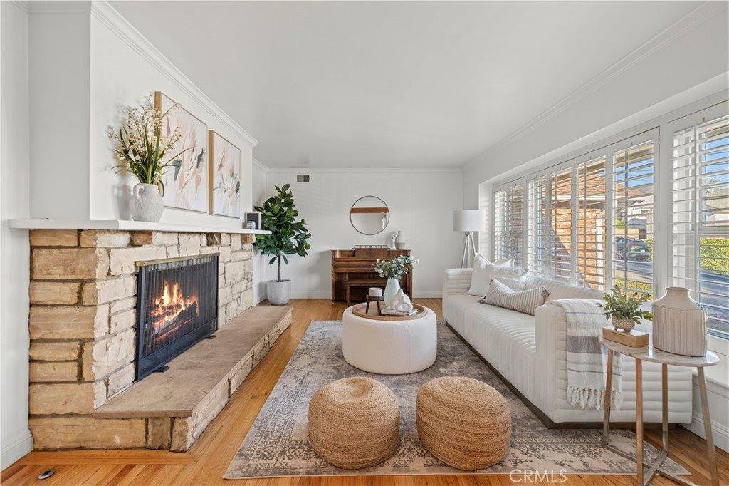 2135 Tondolea Lane, La Canada Flintridge, CA 91011