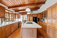 2135 Tondolea Lane, La Canada Flintridge, CA 91011