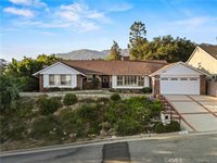 2135 Tondolea Lane, La Canada Flintridge, CA 91011