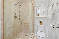 2135 Tondolea Lane, La Canada Flintridge, CA 91011