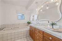 2135 Tondolea Lane, La Canada Flintridge, CA 91011