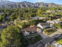 2135 Tondolea Lane, La Canada Flintridge, CA 91011