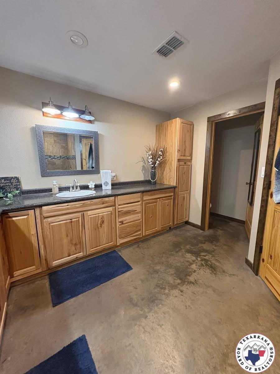 228 PR 1070, Doddridge, AR 71834