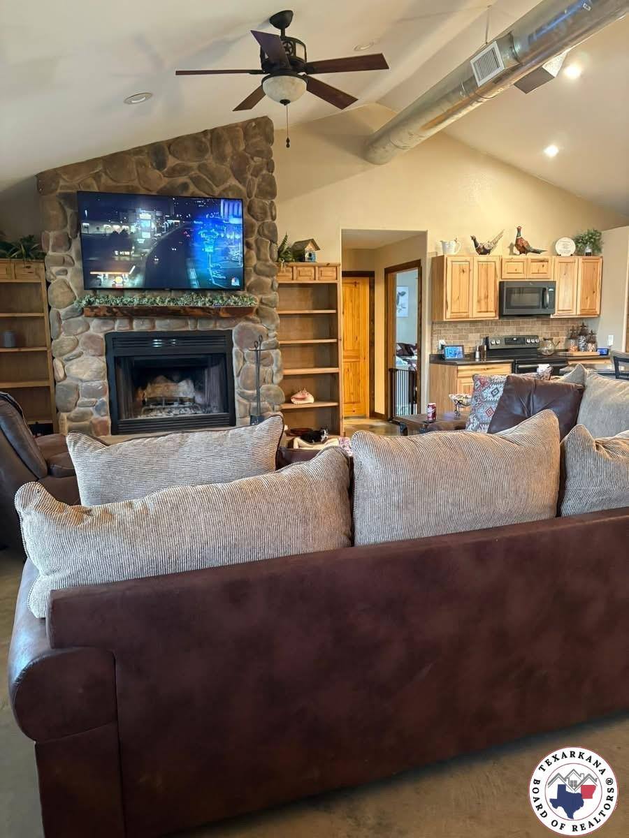 228 PR 1070, Doddridge, AR 71834