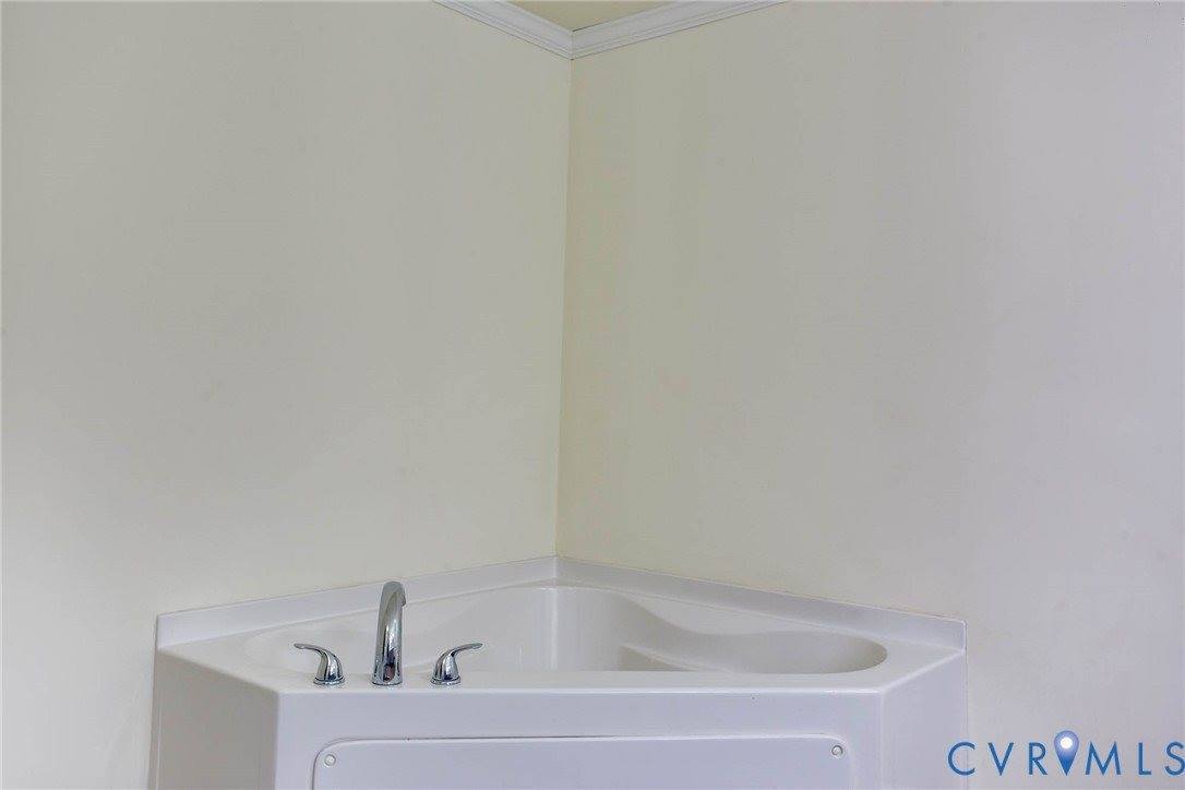 7470 Silver Maple Drive, Amelia County, VA 23083