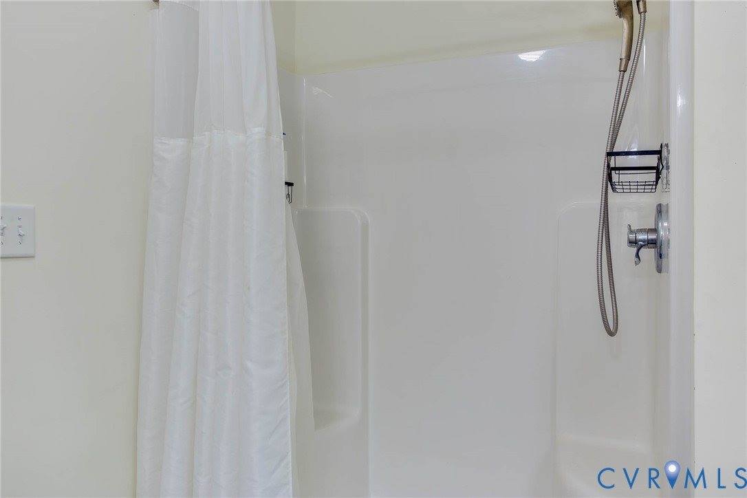 7470 Silver Maple Drive, Amelia County, VA 23083