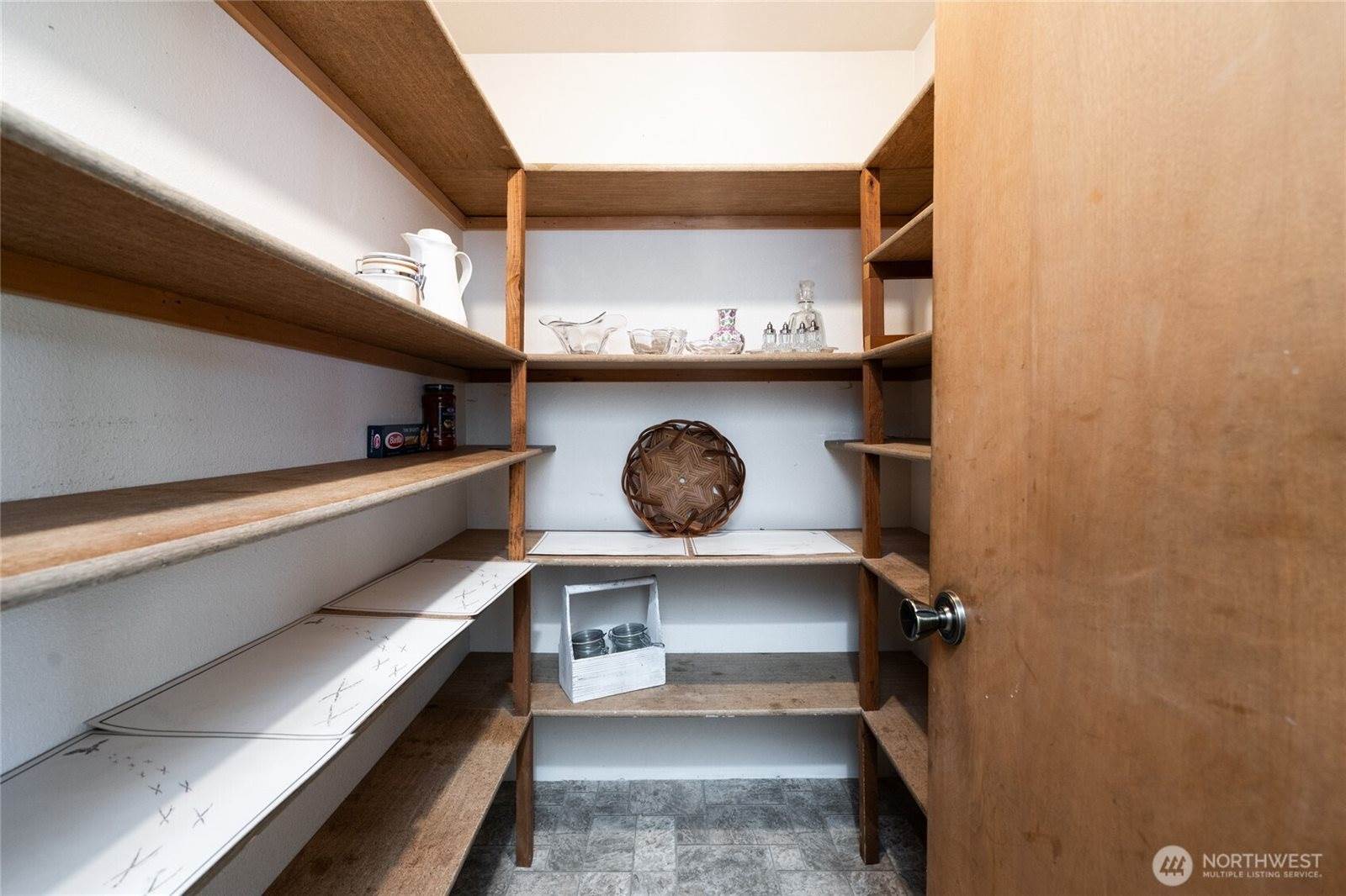 782 Lillooet Court, La Conner, WA 98257