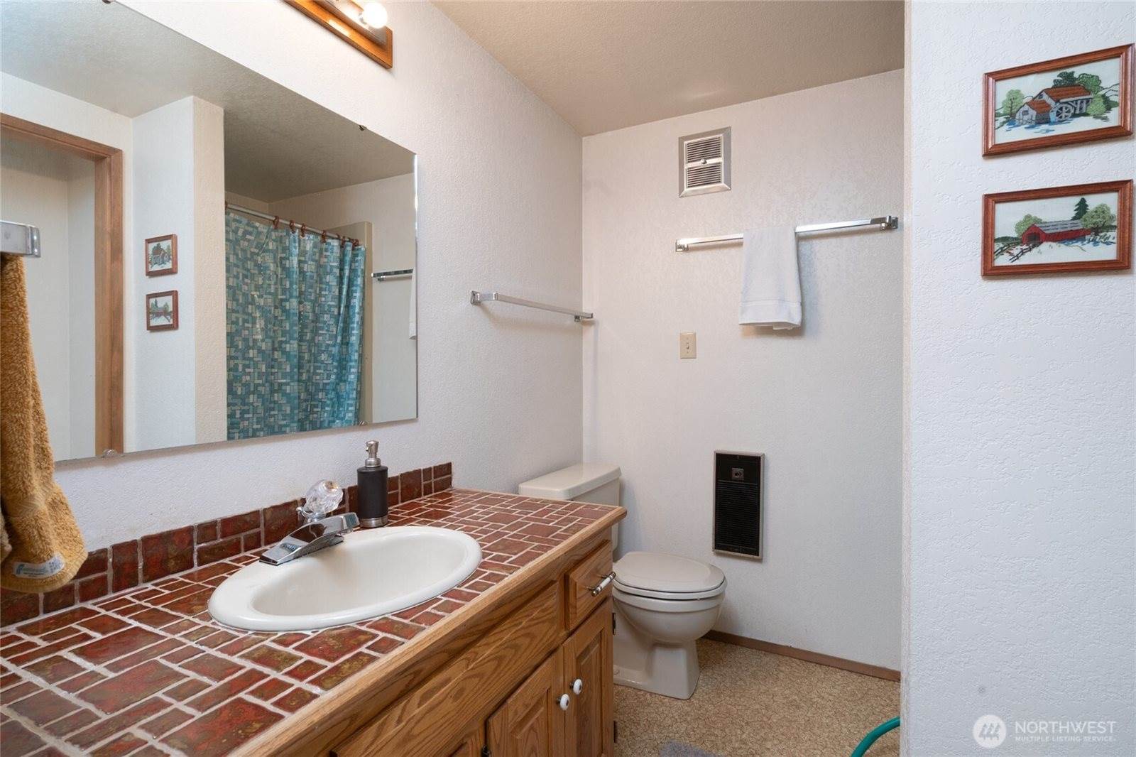 782 Lillooet Court, La Conner, WA 98257