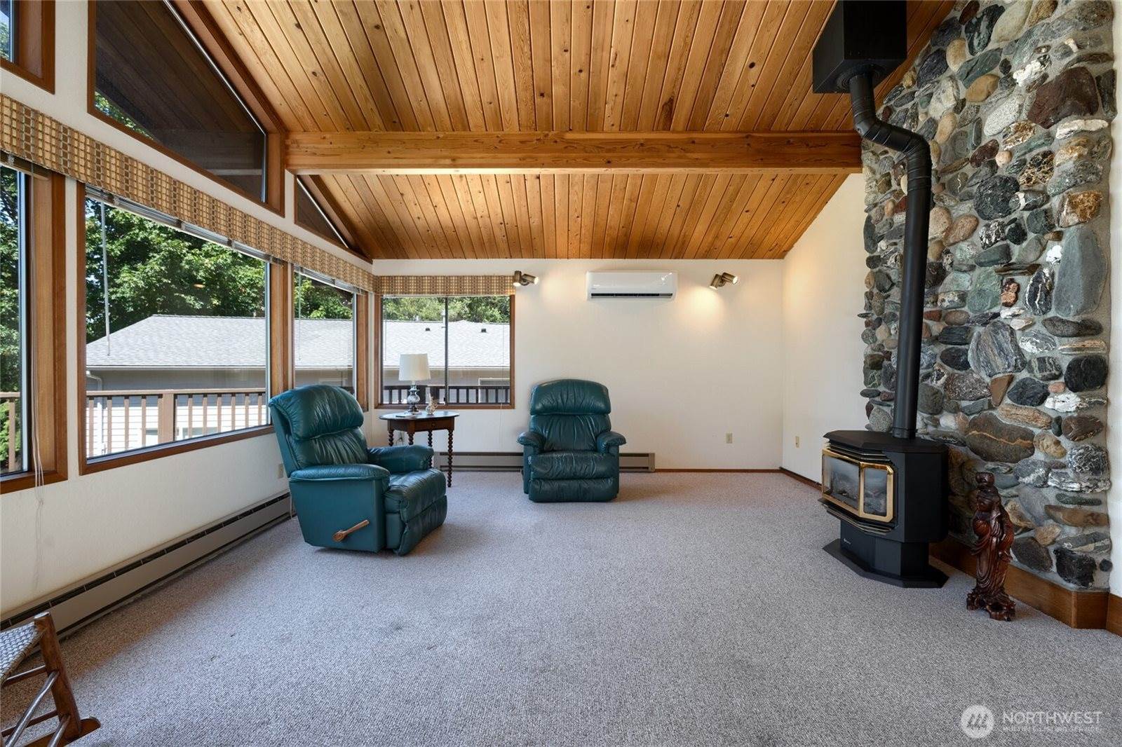 782 Lillooet Court, La Conner, WA 98257