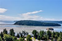 782 Lillooet Court, La Conner, WA 98257