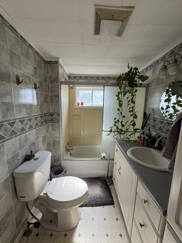 83 Hines Street, Washburn, ME 04786