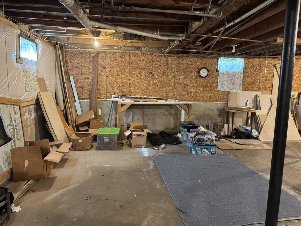 83 Hines Street, Washburn, ME 04786