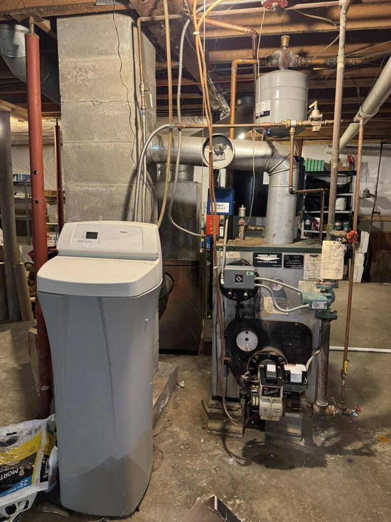 83 Hines Street, Washburn, ME 04786