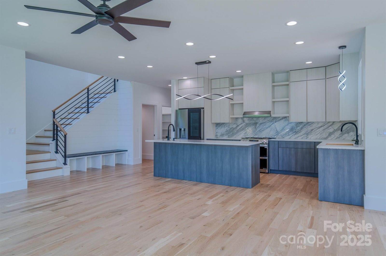 133 South Grove Street, Asheville, NC 28801