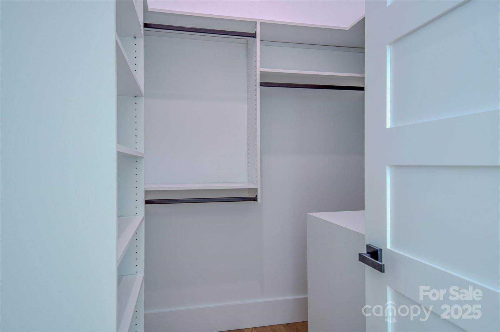 133 South Grove Street, Asheville, NC 28801