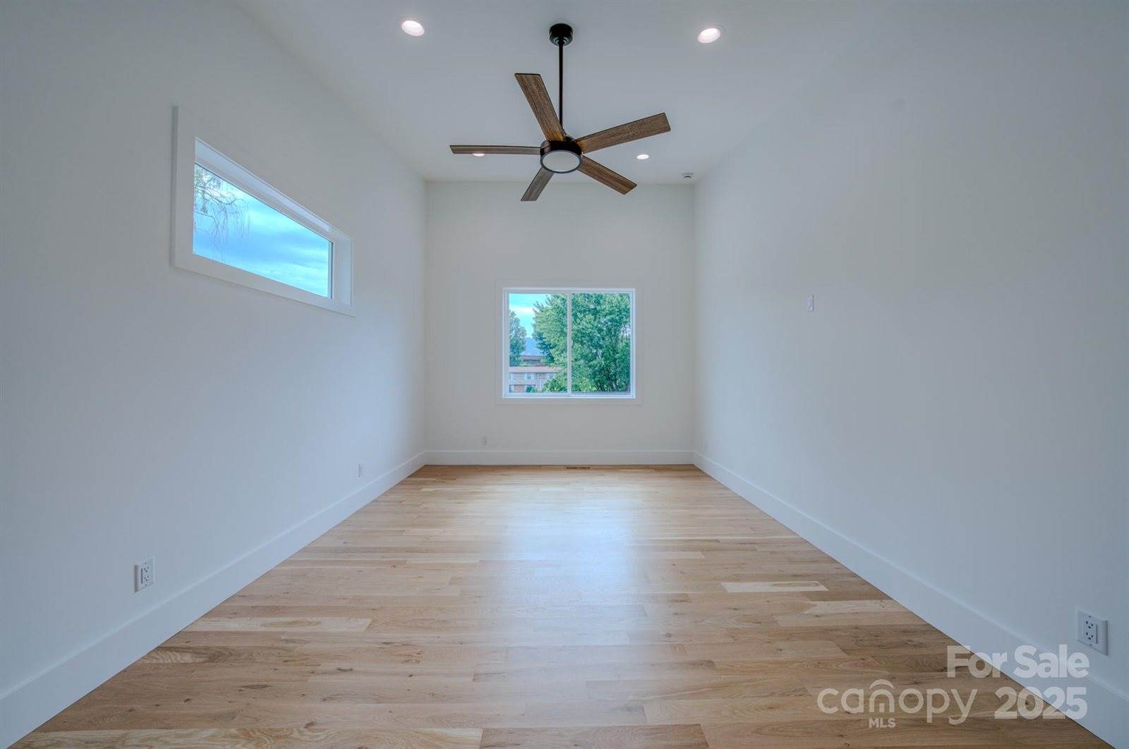 133 South Grove Street, Asheville, NC 28801