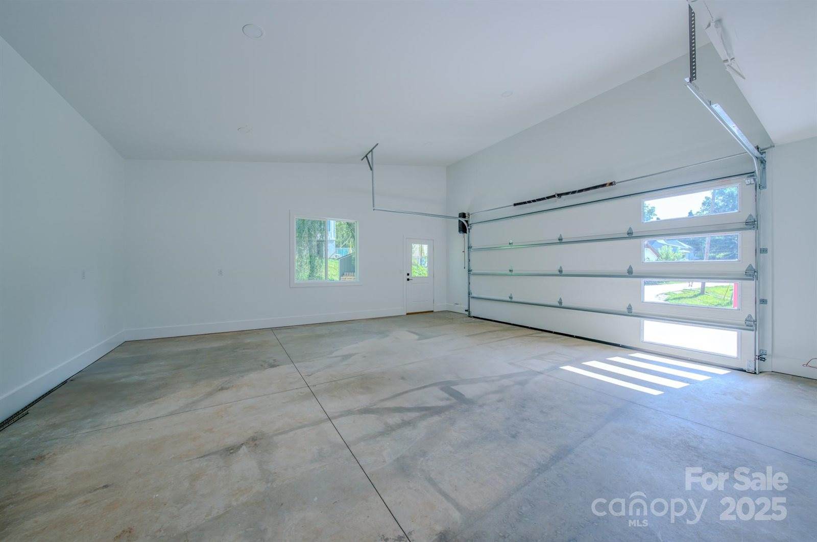 133 South Grove Street, Asheville, NC 28801