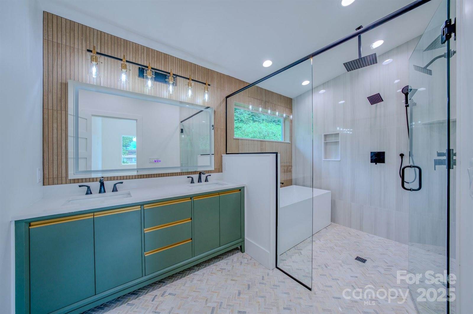 133 South Grove Street, Asheville, NC 28801