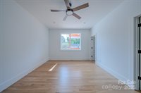 133 South Grove Street, Asheville, NC 28801