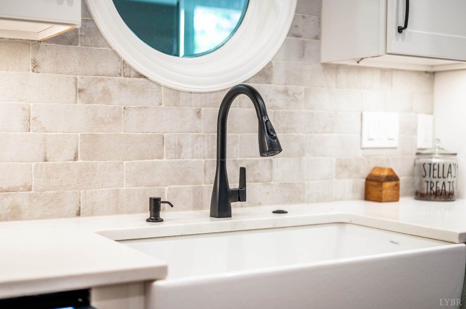 2262 Hooper Road, Forest, VA 24551