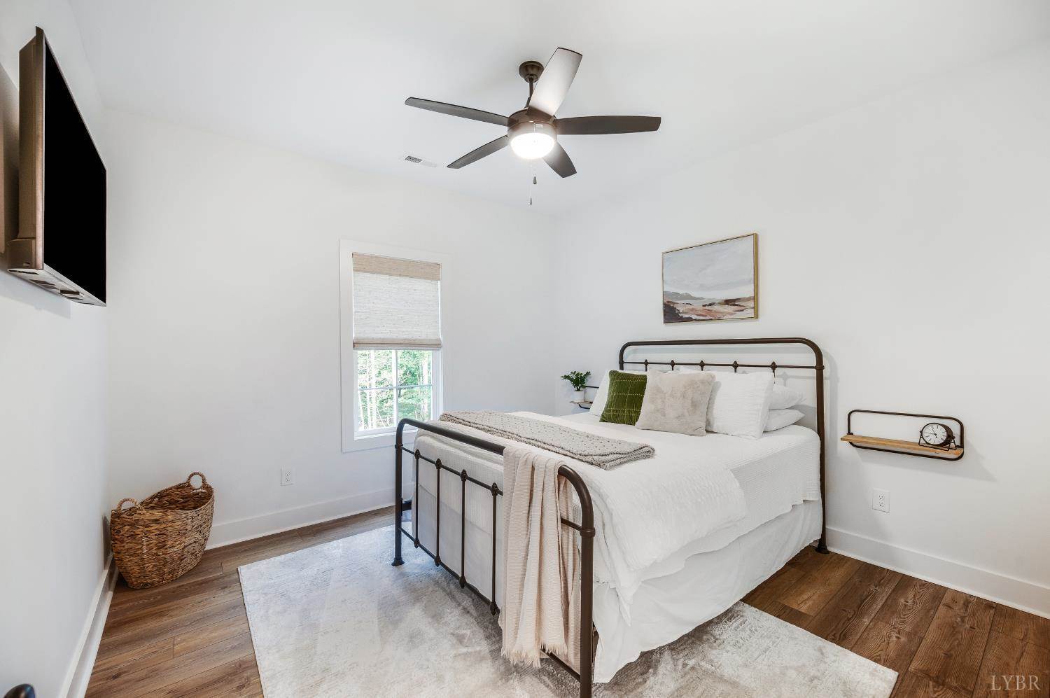 2262 Hooper Road, Forest, VA 24551