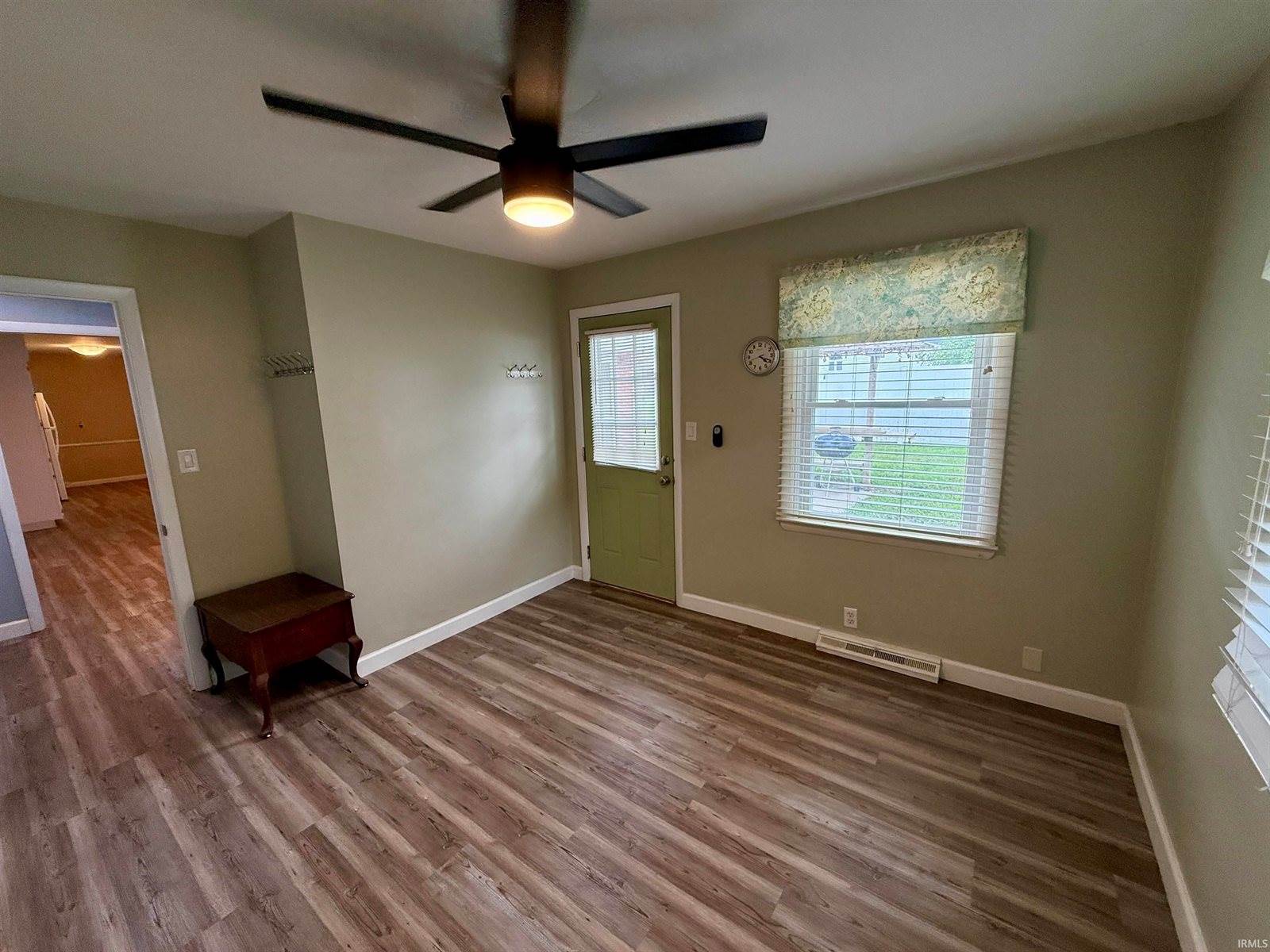 1212 N Wildwood Lane, Muncie, IN 47304