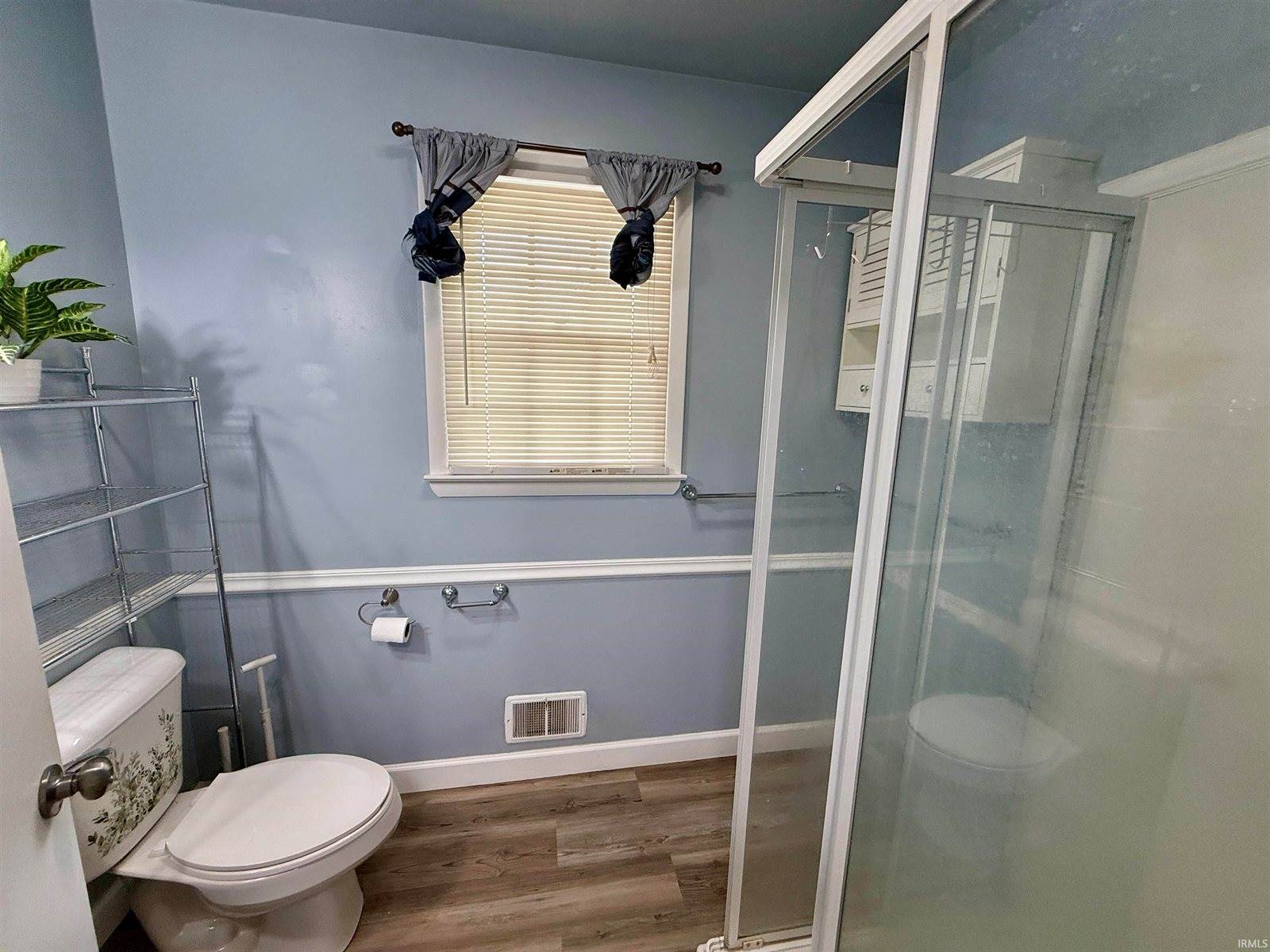 1212 N Wildwood Lane, Muncie, IN 47304