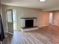 1212 N Wildwood Lane, Muncie, IN 47304