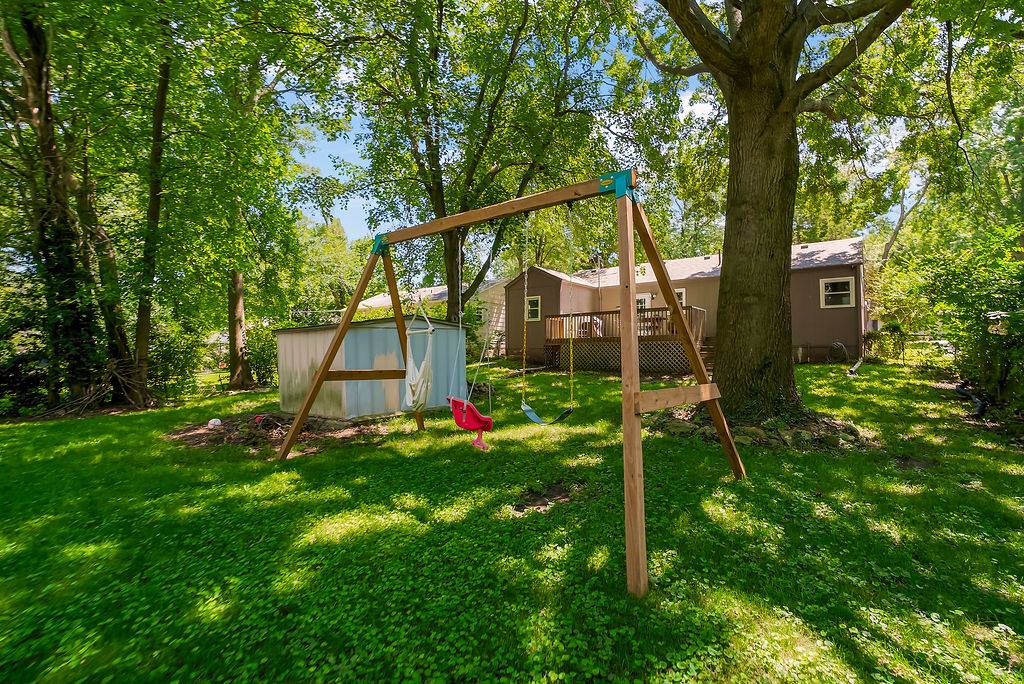 6414 W 82nd St, Overland Park, KS 66203