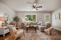 6414 W 82nd St, Overland Park, KS 66203