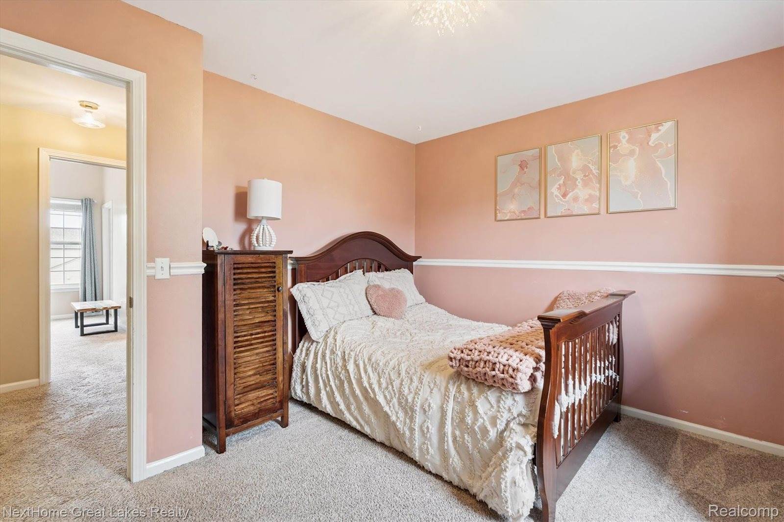 4900 Meadow Crest Circle, Holly, MI 48442