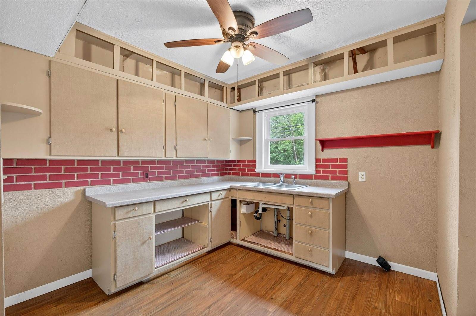 1030 Letendre Avenue, Port Edwards, WI 54469