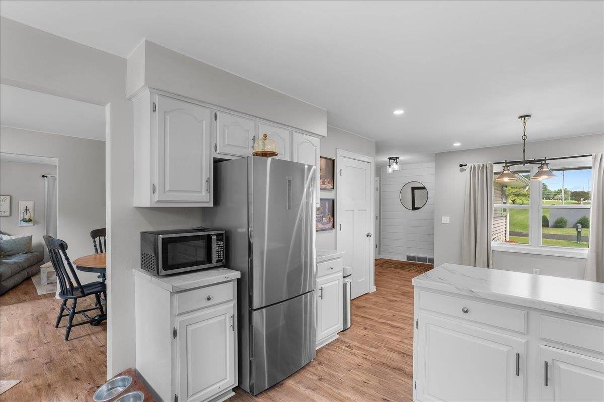 416 W Leonhard Street, Marshfield, WI 54449