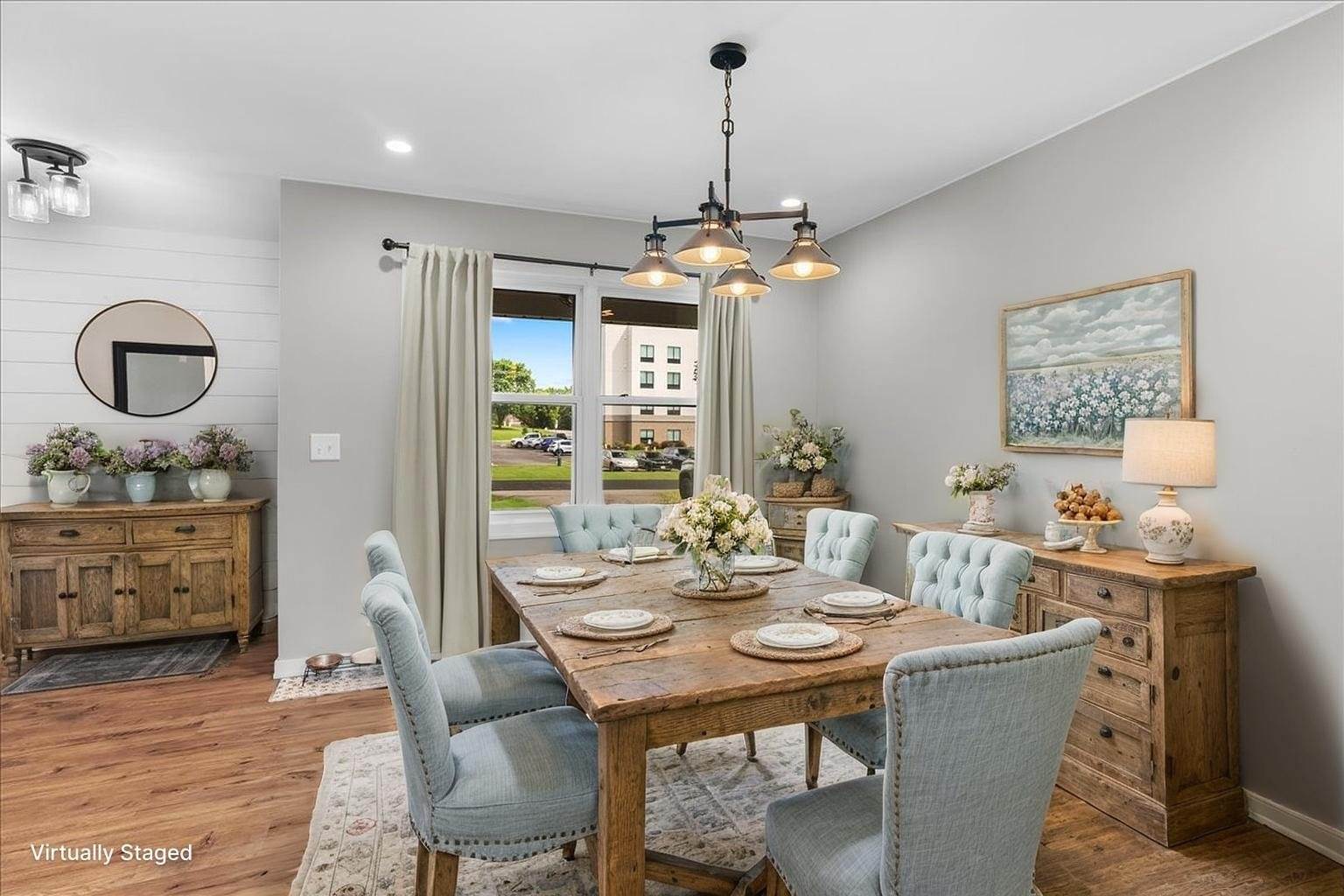 416 W Leonhard Street, Marshfield, WI 54449