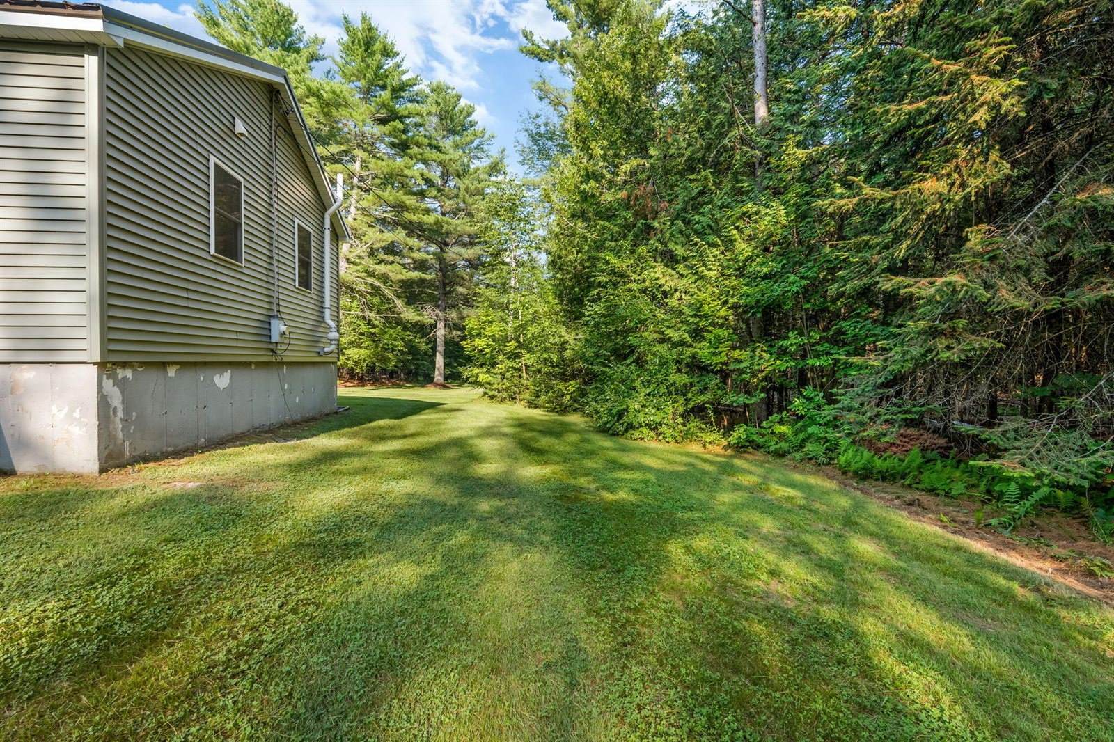 24 Hayward Road, Carmel, ME 04419