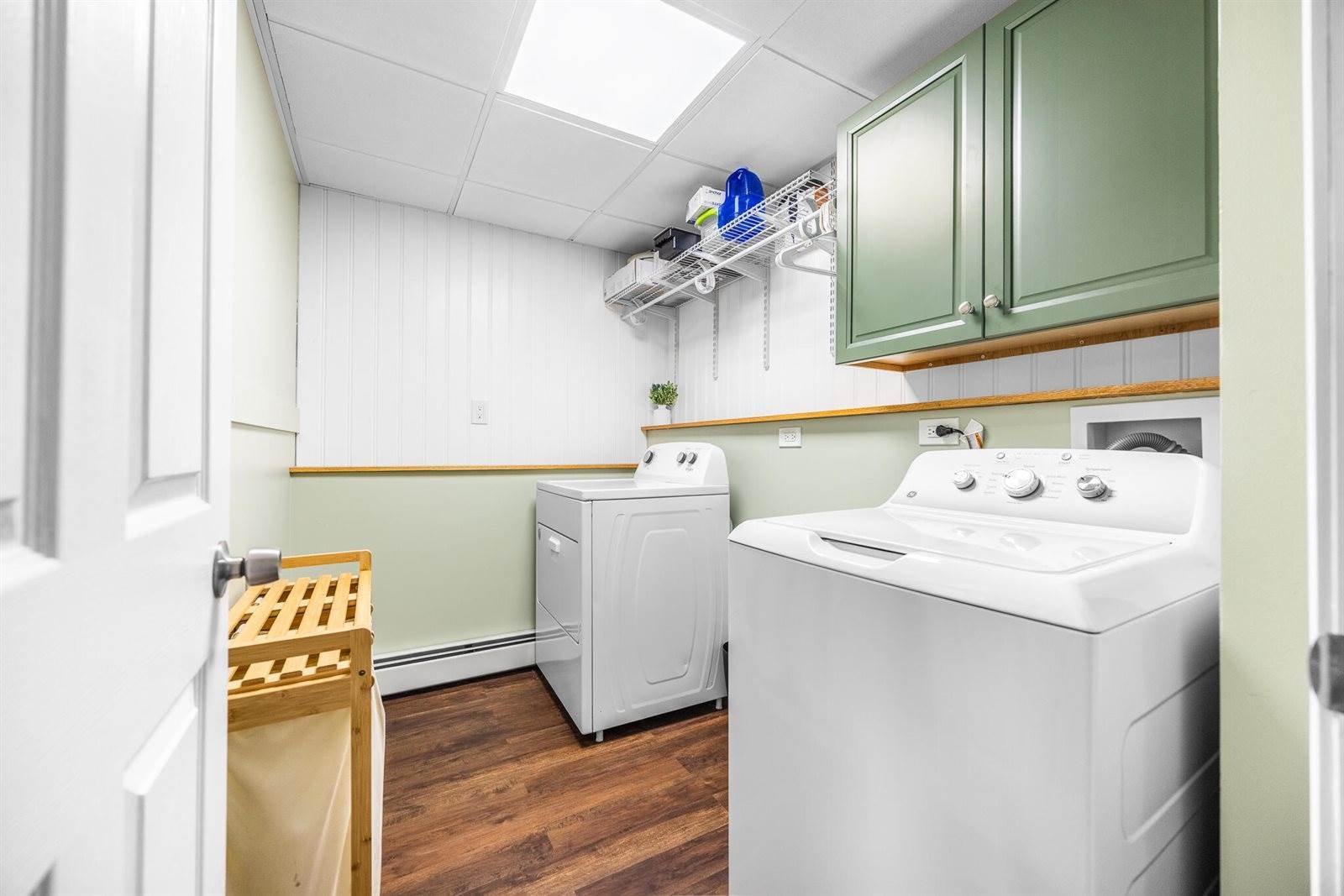 12 Hemlock Lane, Milford, ME 04461