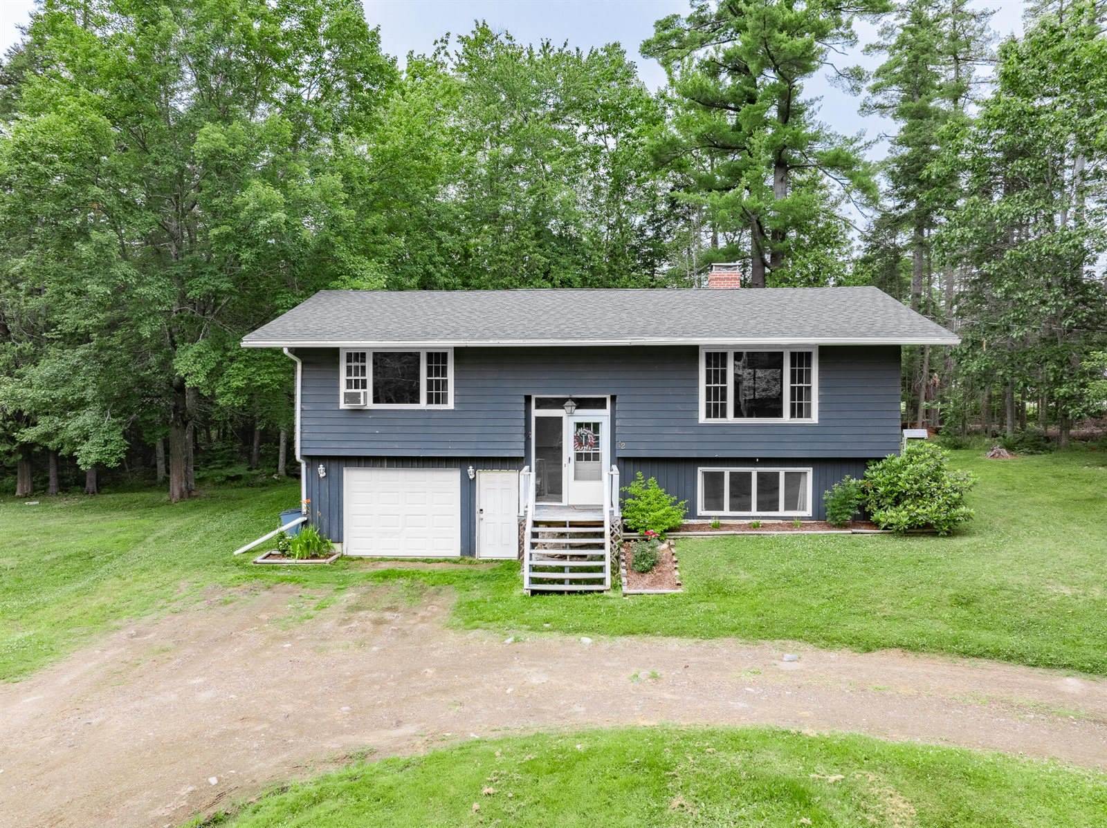 12 Hemlock Lane, Milford, ME 04461