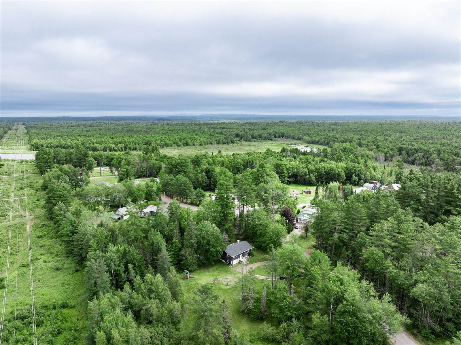 12 Hemlock Lane, Milford, ME 04461