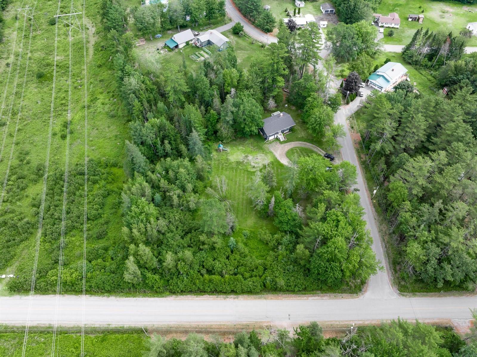 12 Hemlock Lane, Milford, ME 04461